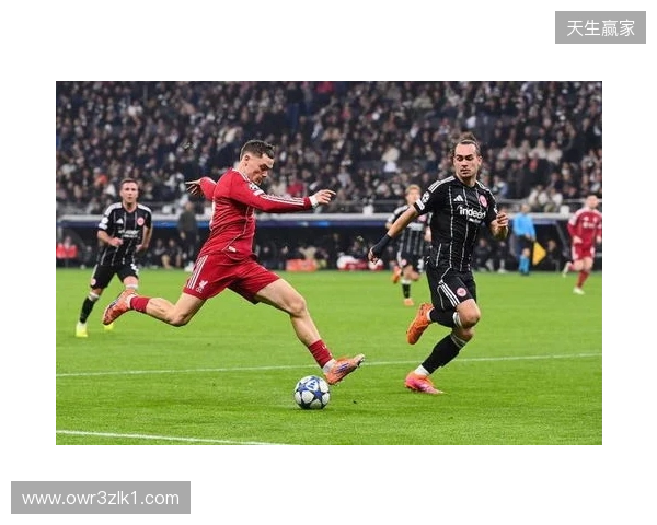 电讯报:斯洛特不让萨拉赫首发是一个象征意义更大的决定 电讯报:斯洛特不让萨拉赫首发是一个象征意义更大的决定