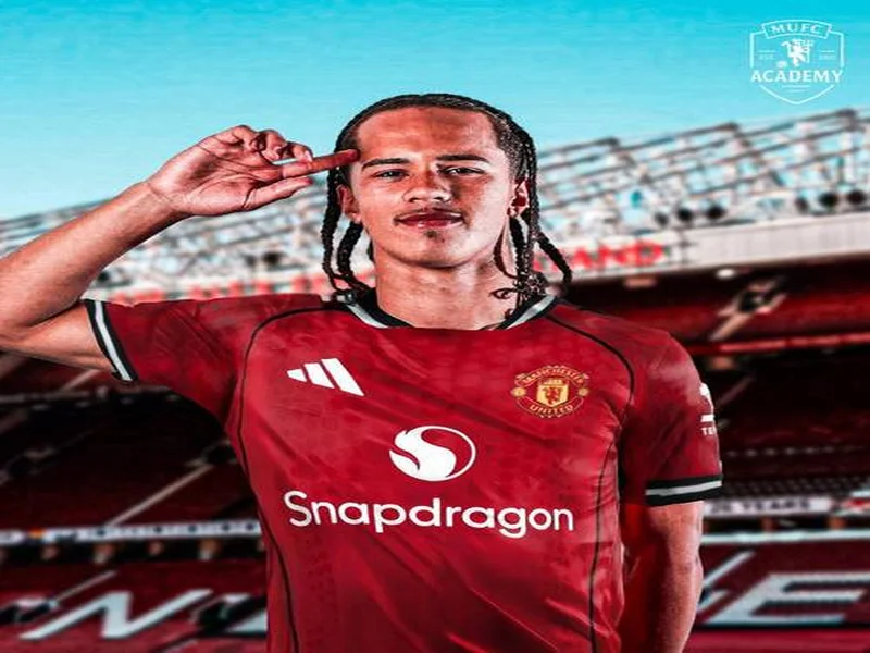 曼联名宿埃尔文：卢克-肖非常适合左中卫，他本赛季太出色了